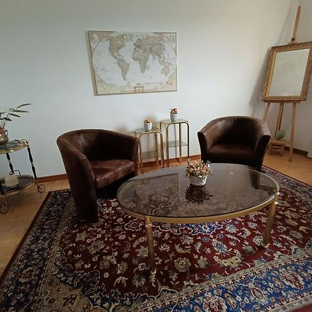 Helvetia 2 Zimmer Apartment Mit Parkplatz Zürich Eksteriør billede