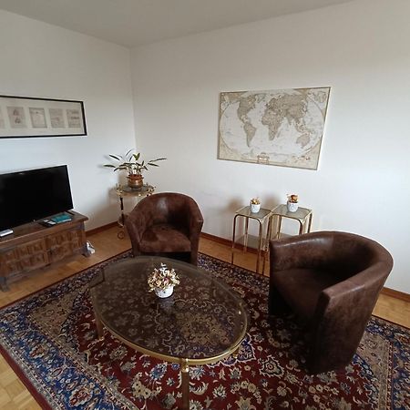 Helvetia 2 Zimmer Apartment Mit Parkplatz Zürich Eksteriør billede