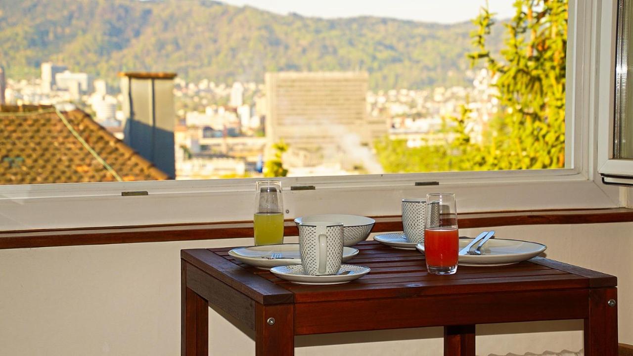 Helvetia 2 Zimmer Apartment Mit Parkplatz Zürich Eksteriør billede
