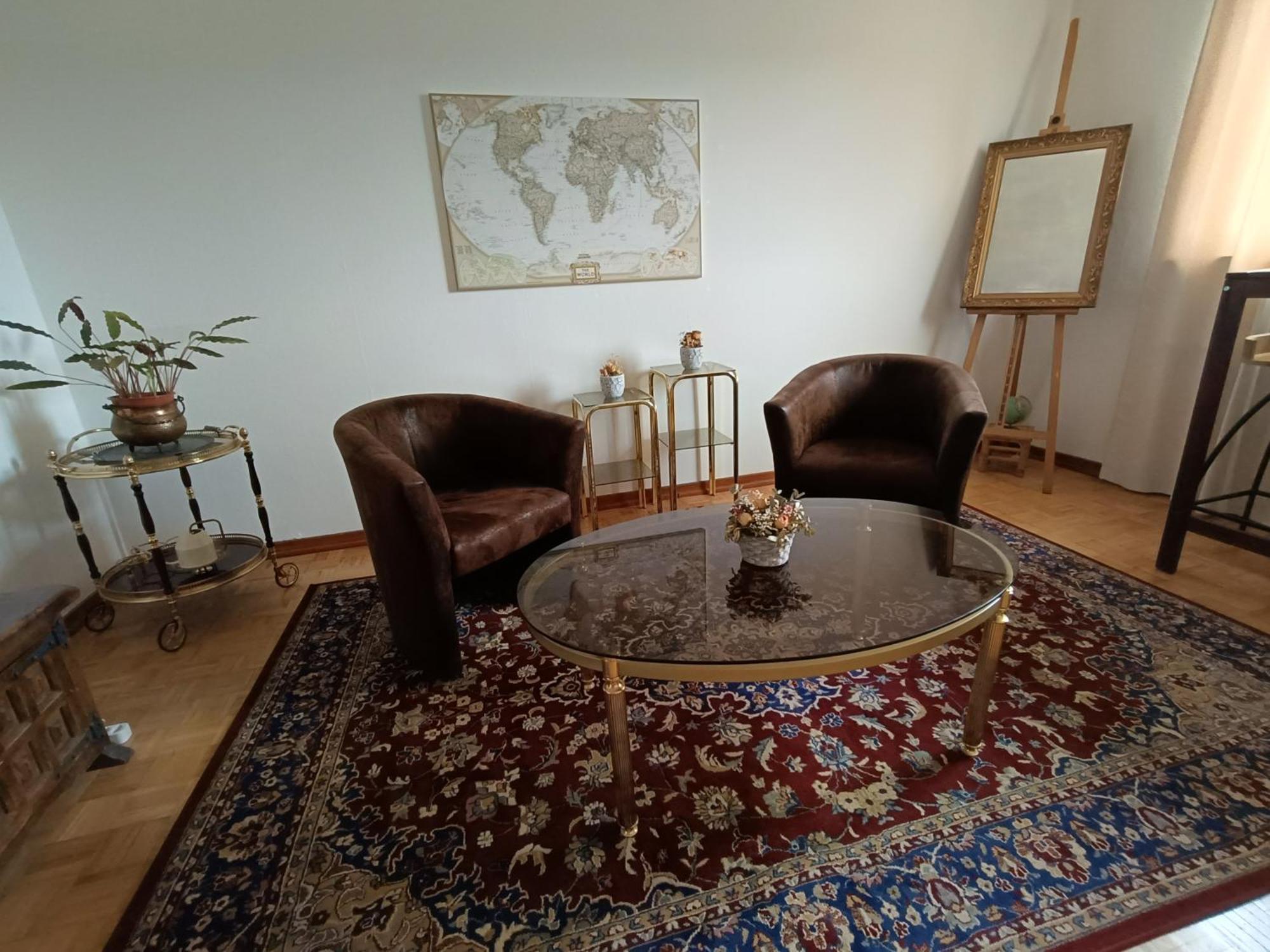 Helvetia 2 Zimmer Apartment Mit Parkplatz Zürich Eksteriør billede